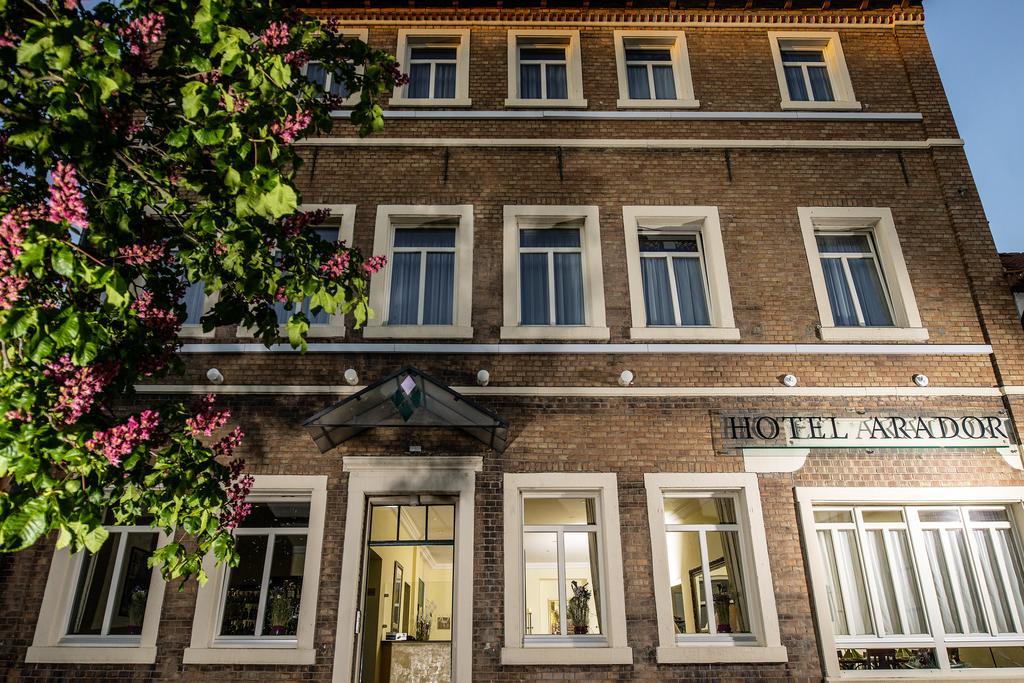 Hotel Arador Sankt Leon-Rot Eksteriør billede